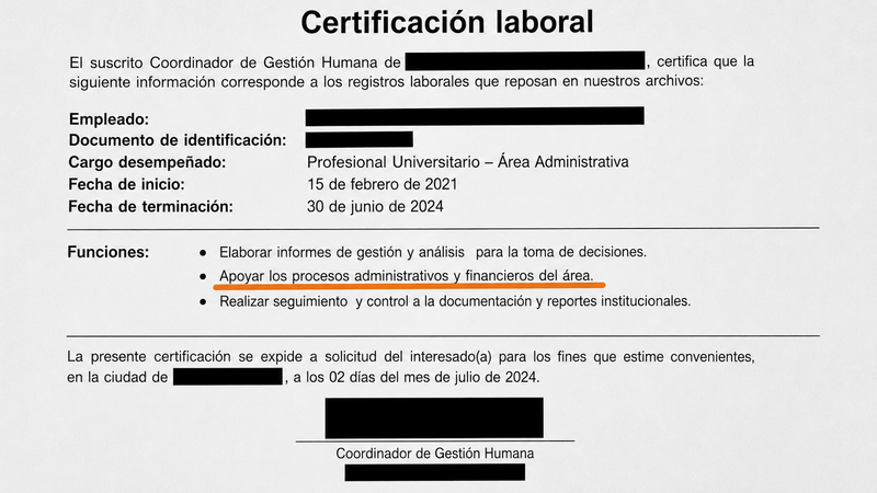 Fragmento de certificado laboral con datos personales cubiertos